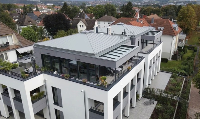 Zink-Stehfalzdach