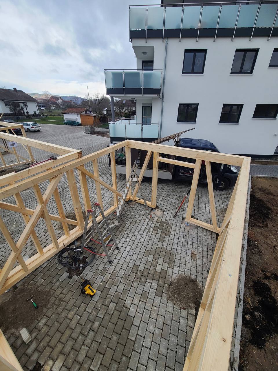 Dachstuhl Neubau und Sanierung